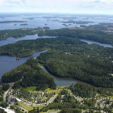 Rauhalahti 4*